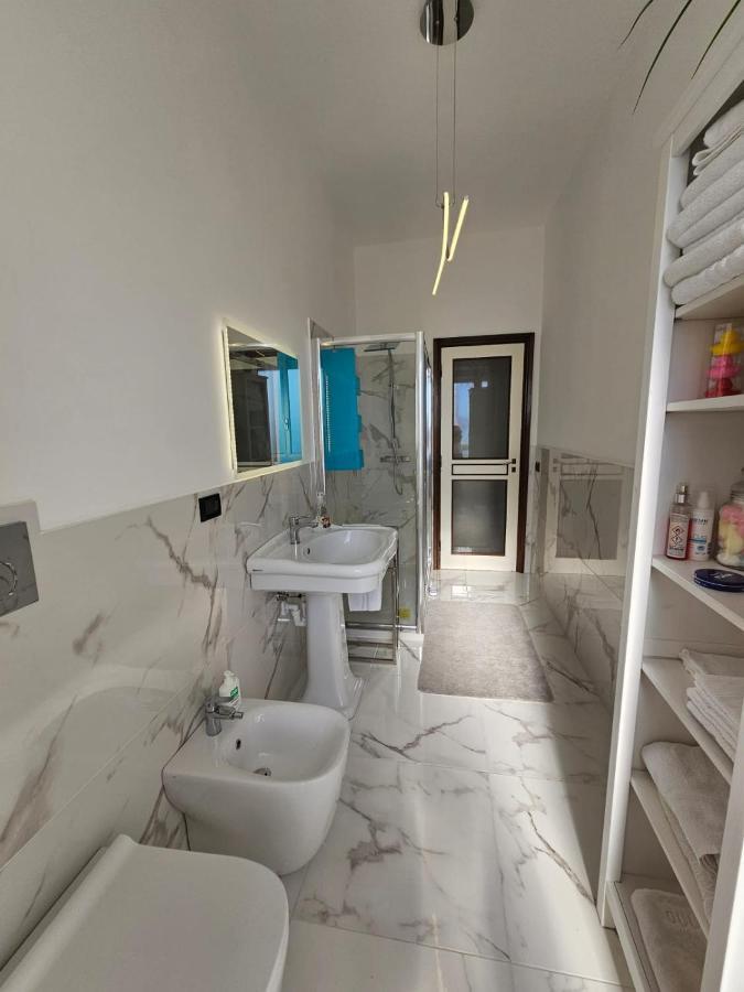 La Finestra Sul Porto Apartamento Génova Exterior foto