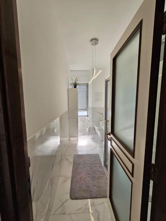 La Finestra Sul Porto Apartamento Génova Exterior foto
