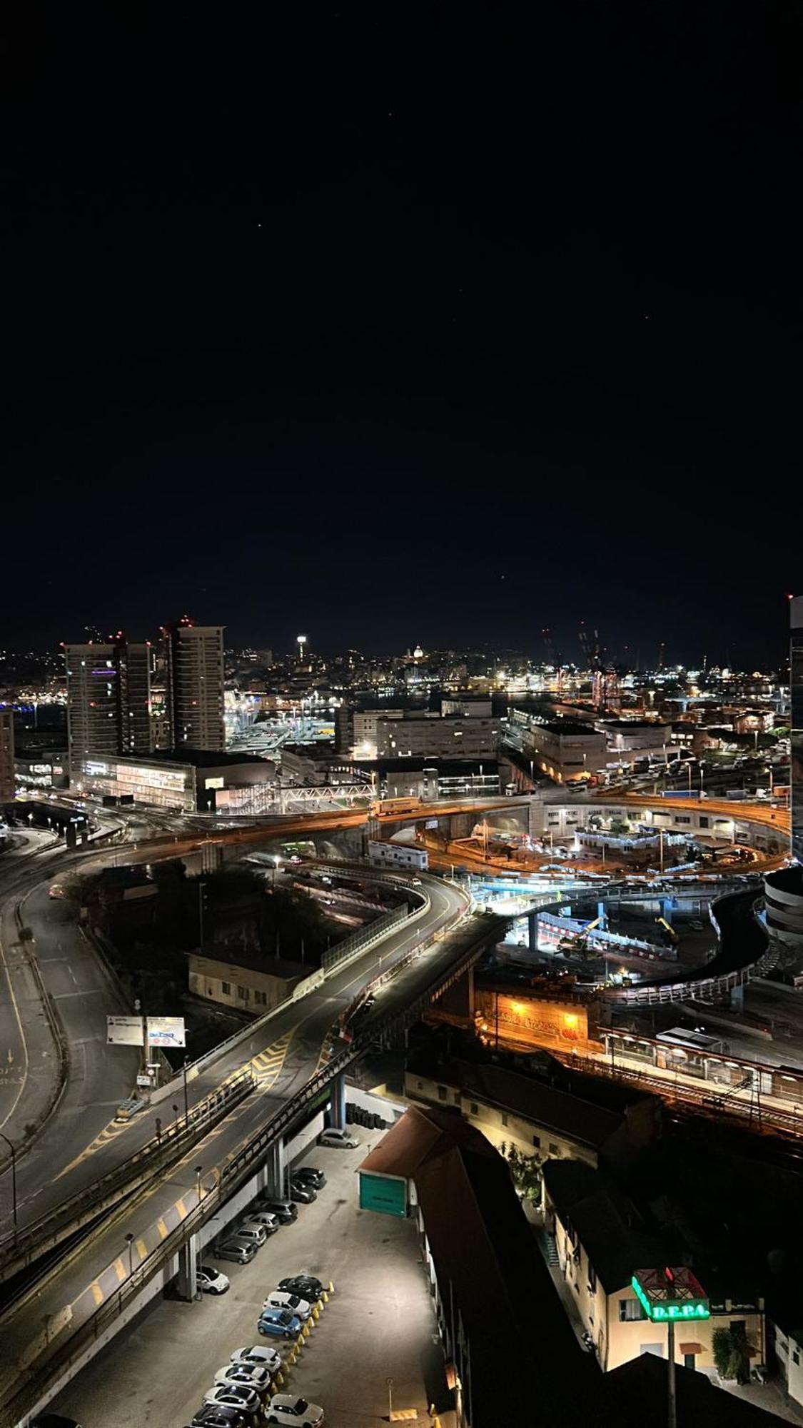 La Finestra Sul Porto Apartamento Génova Exterior foto